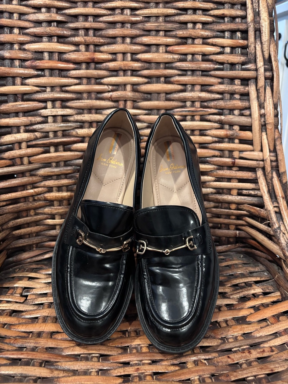 Sam Edelman Black Patent Lug-Sole Loafers with Gold accents . Size 8 - Picture 6 of 12